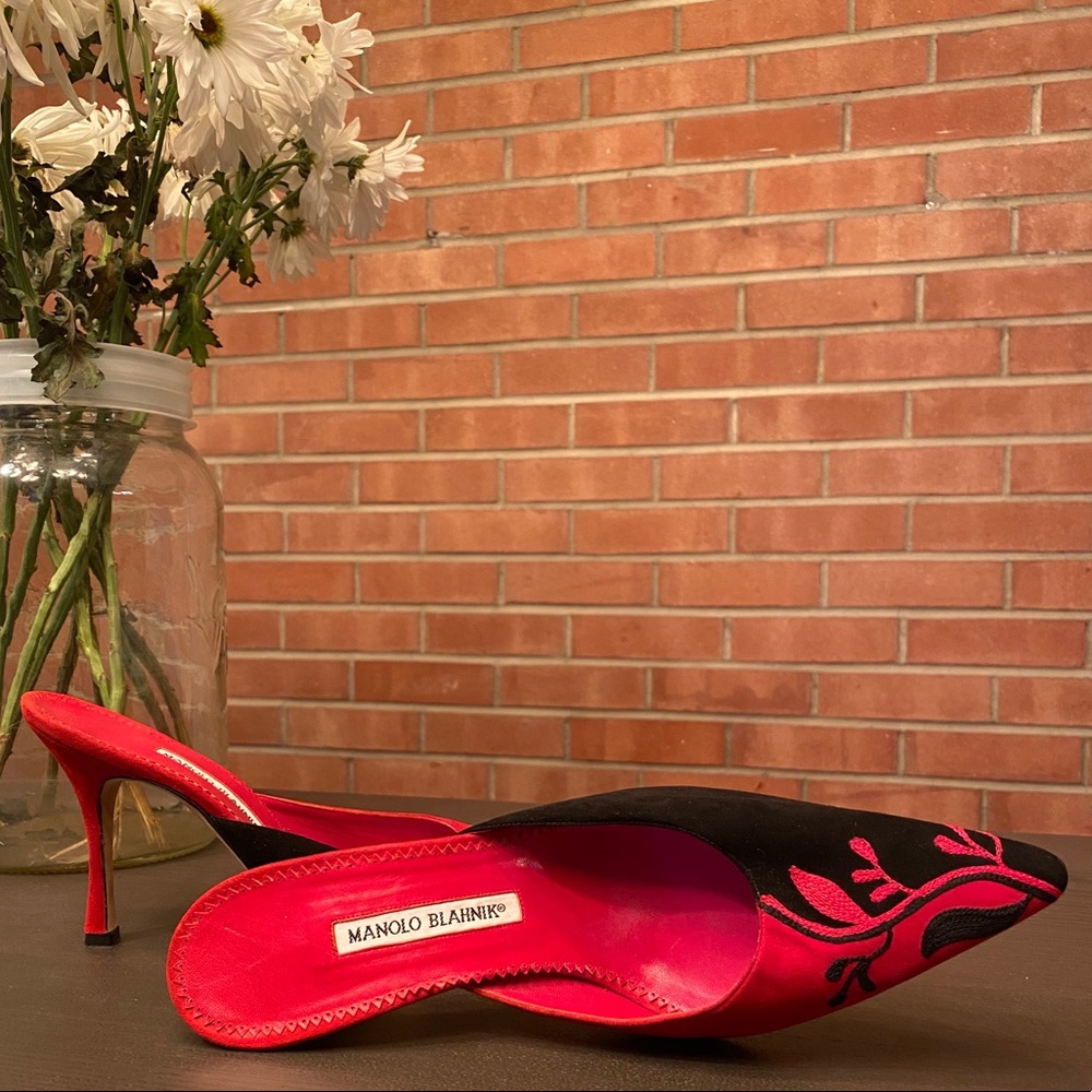 COPY - Vintage Manolo Blanhnik heels